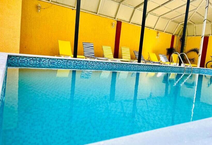 Fotos del hotel Royal Palace:  11