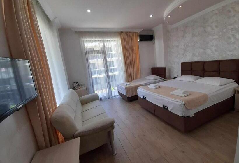 Fotos del hotel Royal Palace:  16