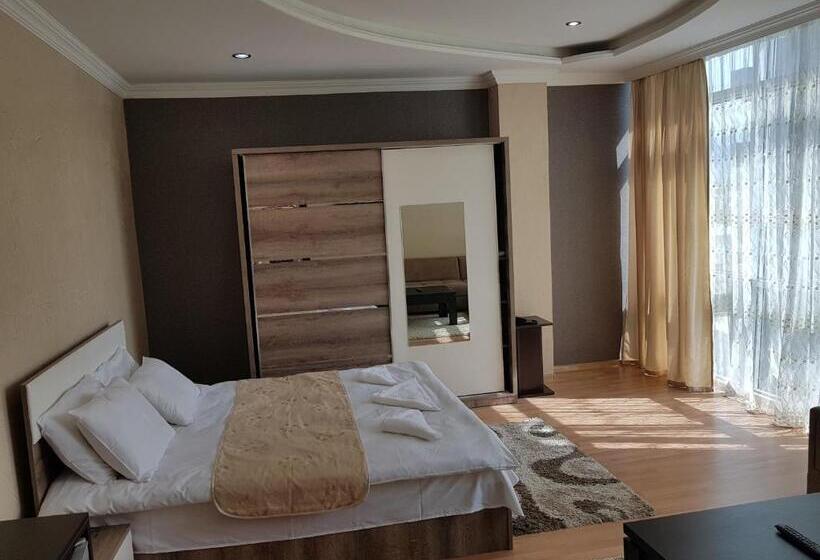 Fotos del hotel Royal Palace:  8