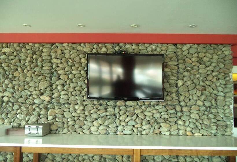 Fotos del hotel Mil810 Ushuaia:  25