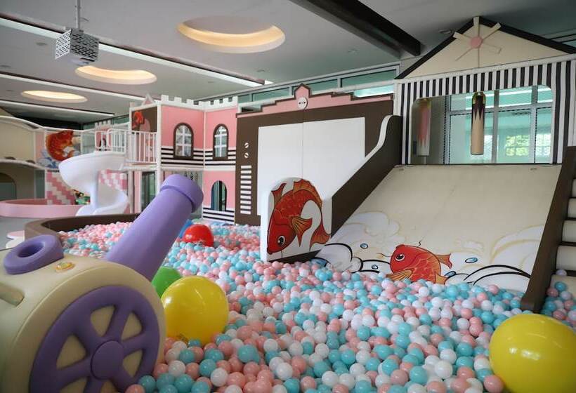 Fotos del hotel The Carp Islet Resort:  8