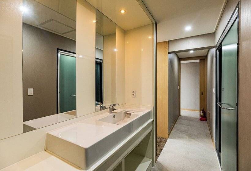 Fotos del hotel Eastern  Jeju:  6