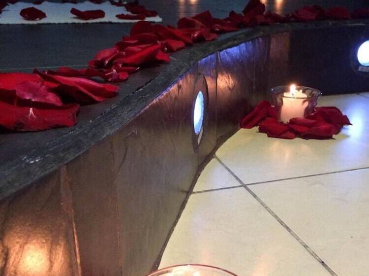 Fotos del hotel Boutique Embajada De La Feria:  15