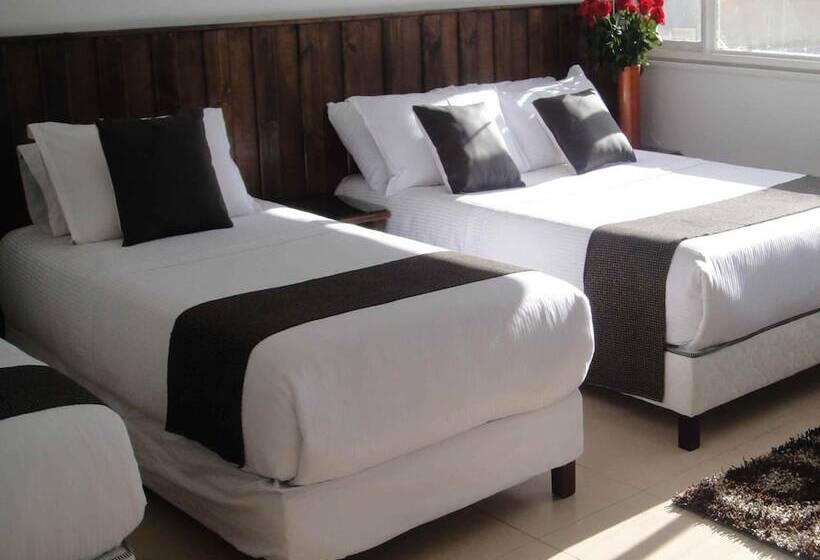 Fotos del hotel Boutique Embajada De La Feria:  22