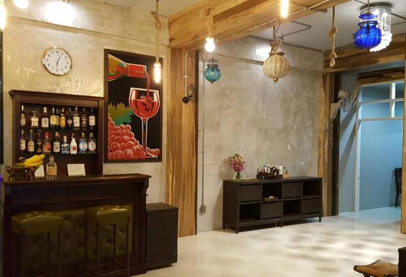 Fotos del hotel Chatchada House:  9