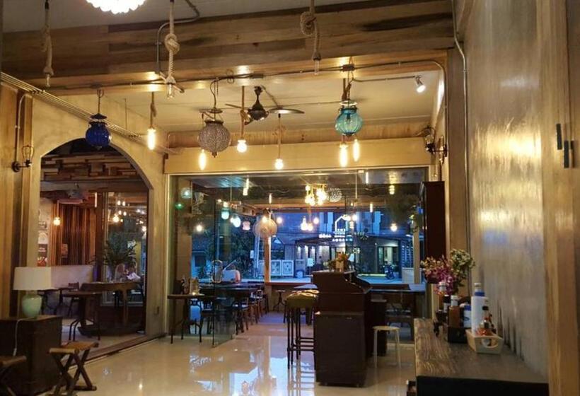 Fotos del hotel Chatchada House:  18