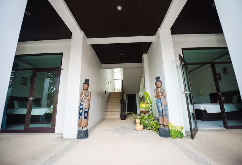 Fotos del hotel Monaburi:  5