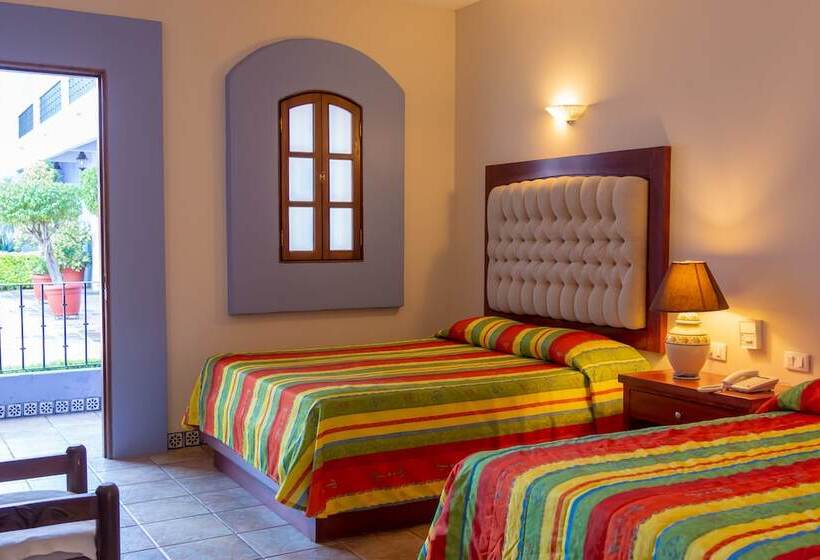 Fotos del hotel Santa Helena Plaza:  2