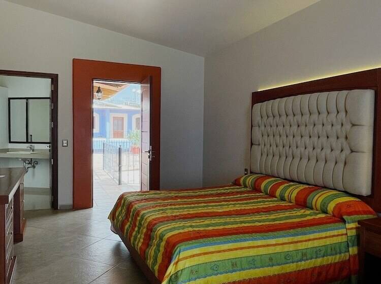 Fotos del hotel Santa Helena Plaza:  15