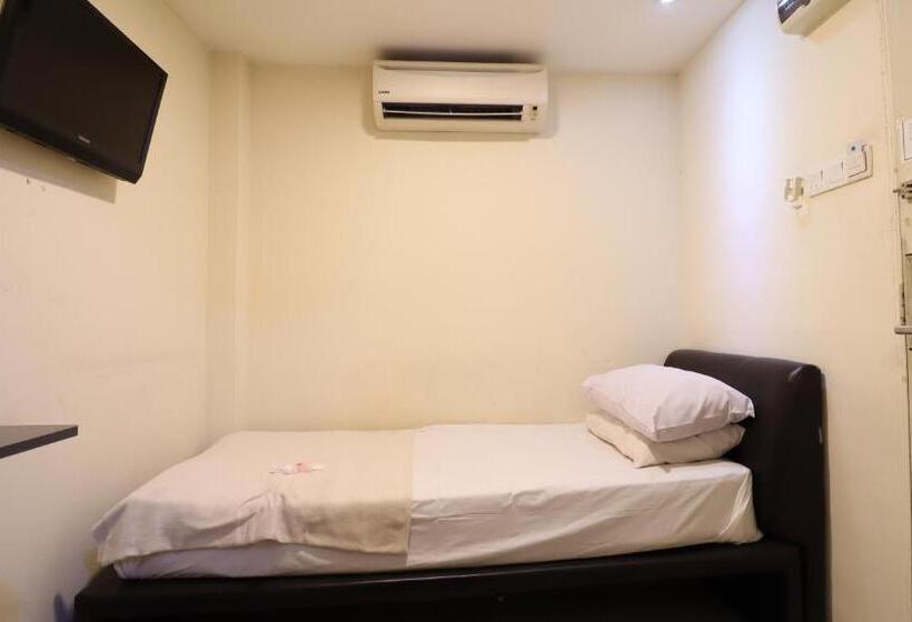 Fotos del hotel Seniman Sentul:  12