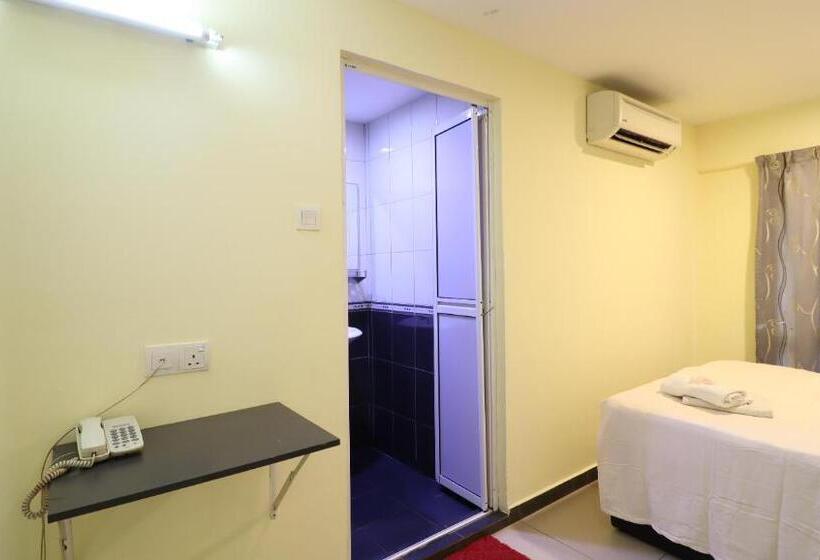 Fotos del hotel Seniman Sentul:  16