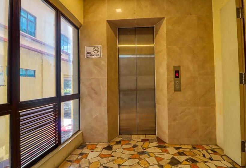 Fotos del hotel Seniman Sentul:  3