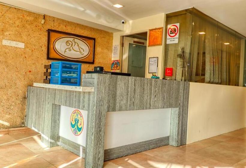 Fotos del hotel Seniman Sentul:  10