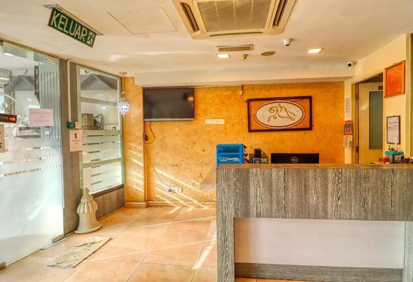 Fotos del hotel Seniman Sentul:  4