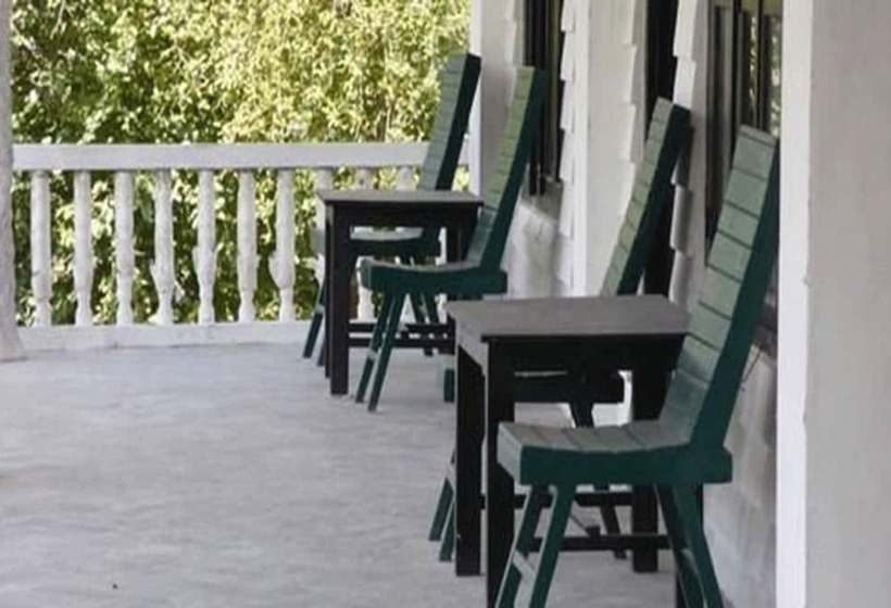 Fotos del hotel Chitwan Gaida Lodge:  10