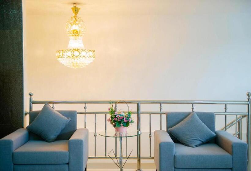 Fotos del hotel Family:  5