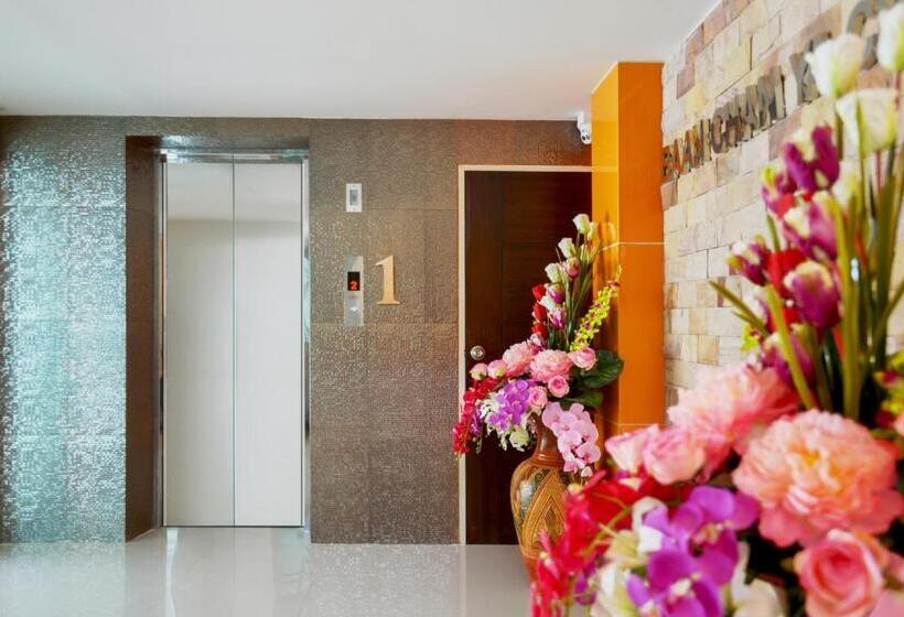 Fotos del hotel Family:  12