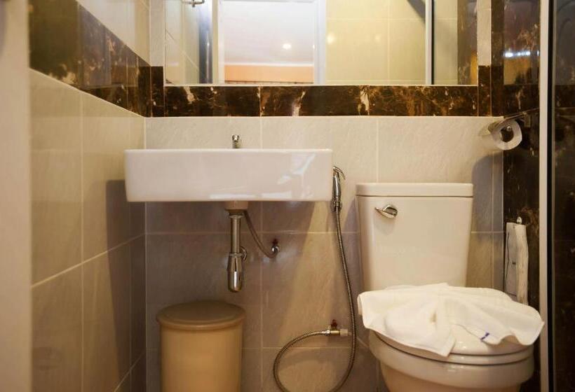 Fotos del hotel Family:  4