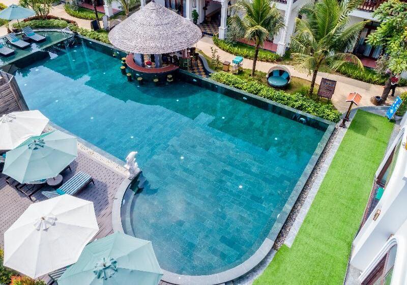 Hoi An Emotion Boutique