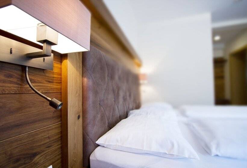 Fotos del hotel Zirngast:  23