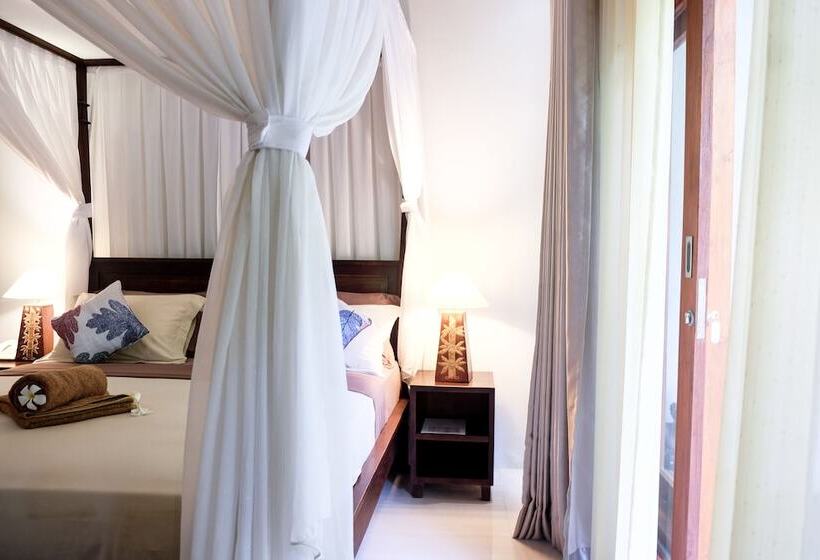 Fotos del hotel Villa Bau Nyale:  15