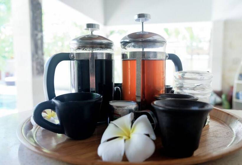 Fotos del hotel Villa Bau Nyale:  5