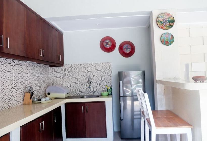 Fotos del hotel Villa Bau Nyale:  4