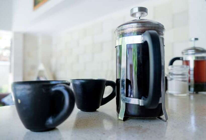 Fotos del hotel Villa Bau Nyale:  10