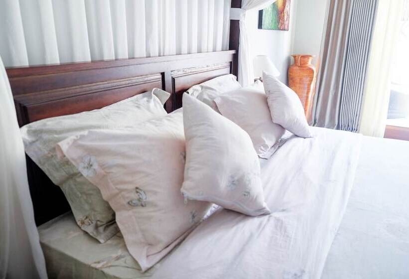 Fotos del hotel Villa Bau Nyale:  19