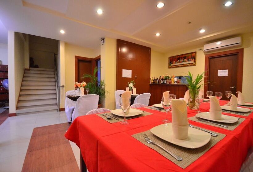 Fotos del hotel Casanas Suites:  4