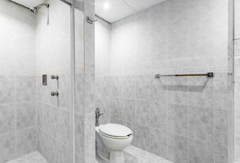 Fotos del hotel Capital O Andrade:  6