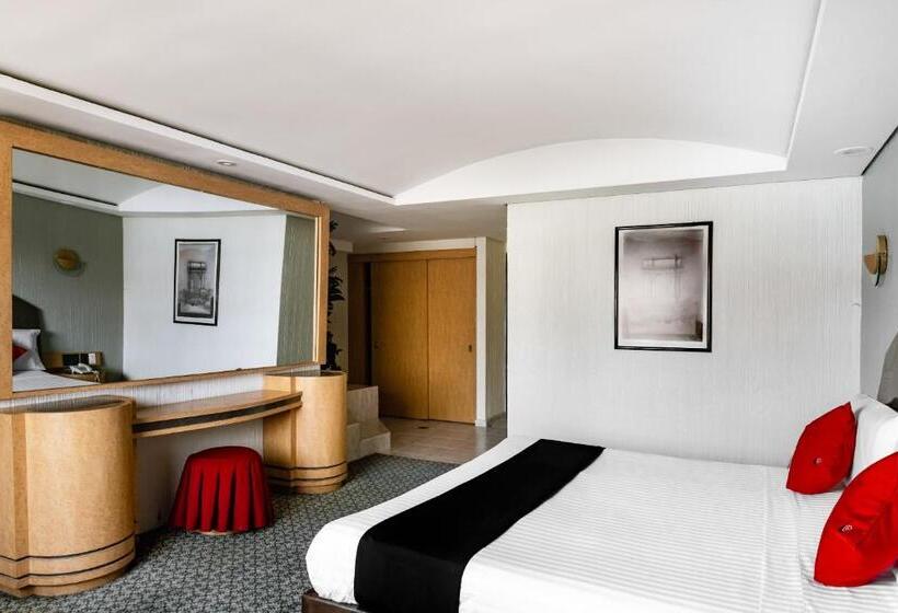 Fotos del hotel Capital O Andrade:  15