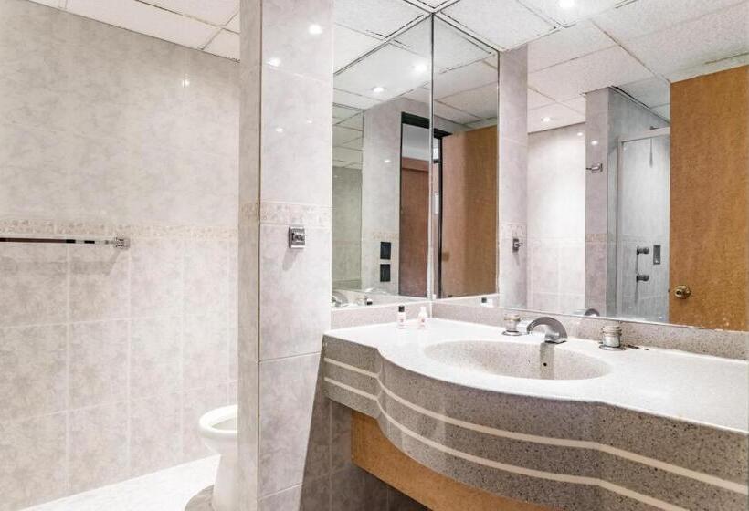 Fotos del hotel Capital O Andrade:  13