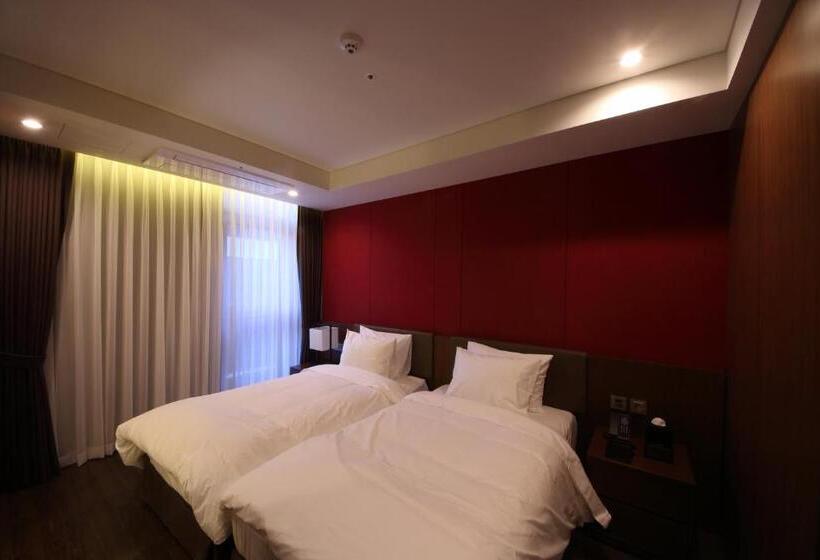 Fotos del hotel Benikea The H:  12