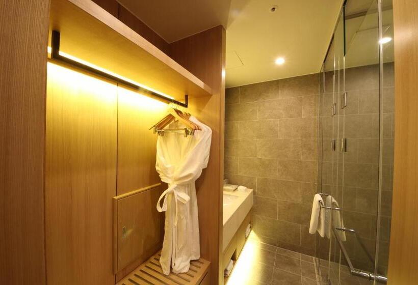 Fotos del hotel Benikea The H:  4