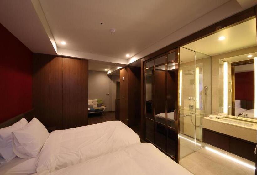 Fotos del hotel Benikea The H:  5