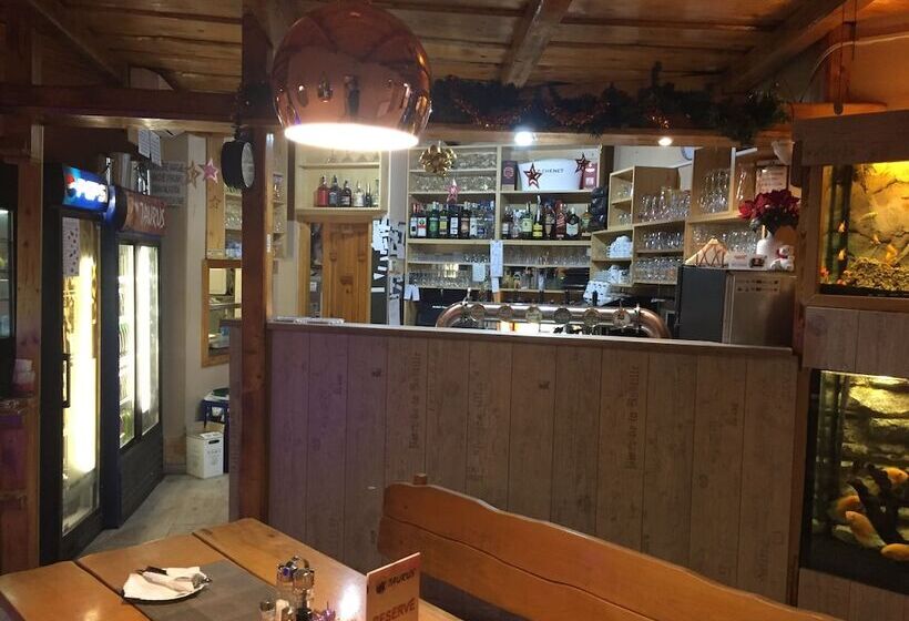 Fotos del hotel Taurus:  4