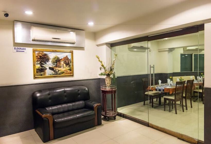 Fotos del hotel The Central Park:  11