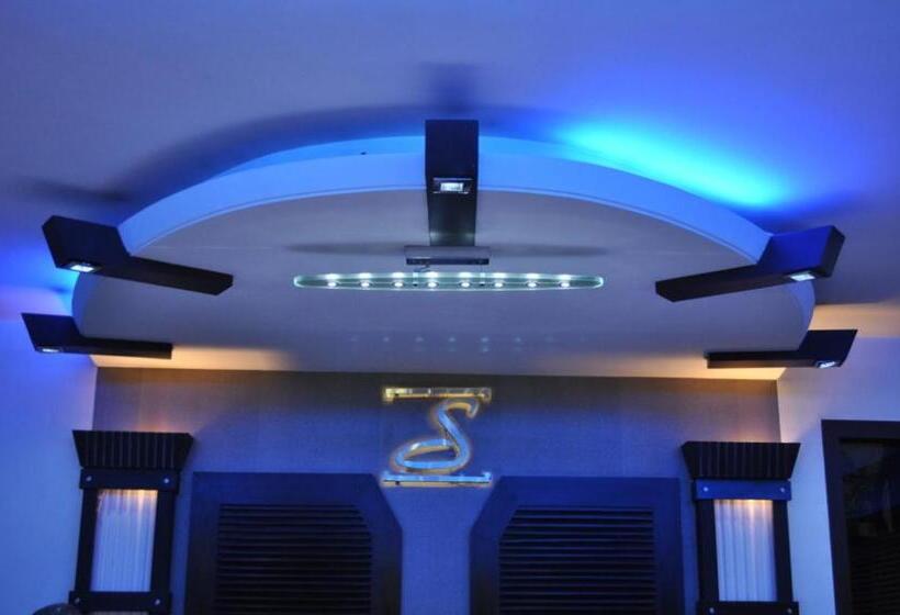 Fotos del hotel Solo Victoria:  9