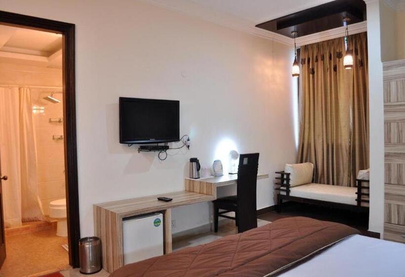 Fotos del hotel Solo Victoria:  16