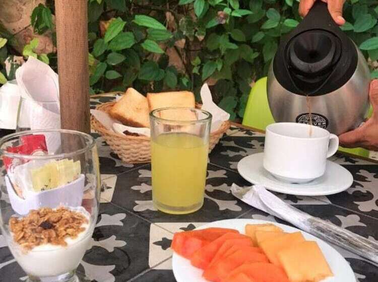 Fotos del hotel Casona 61 By Guru:  13