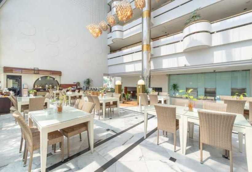 Fotos del hotel Lux Tychi  Malang:  11