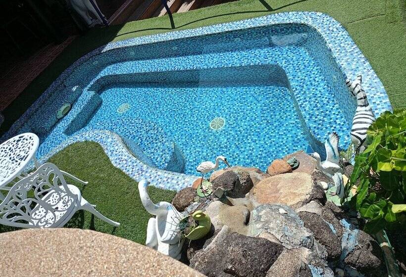 Patong Sunbeach Mansion