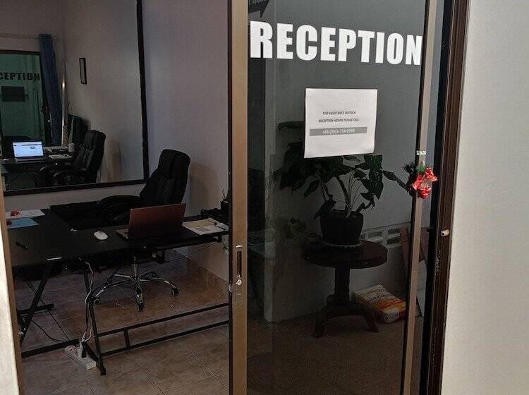 Fotos del hotel Patong Sunbeach Mansion:  4