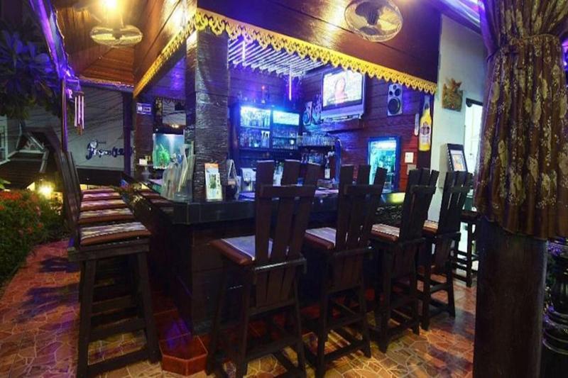 Fotos del hotel Patong Sunbeach Mansion:  6