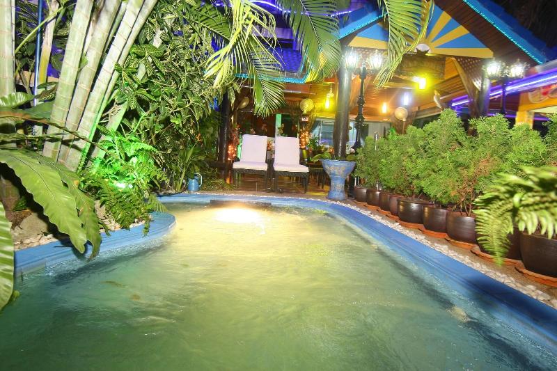 Fotos del hotel Patong Sunbeach Mansion:  22