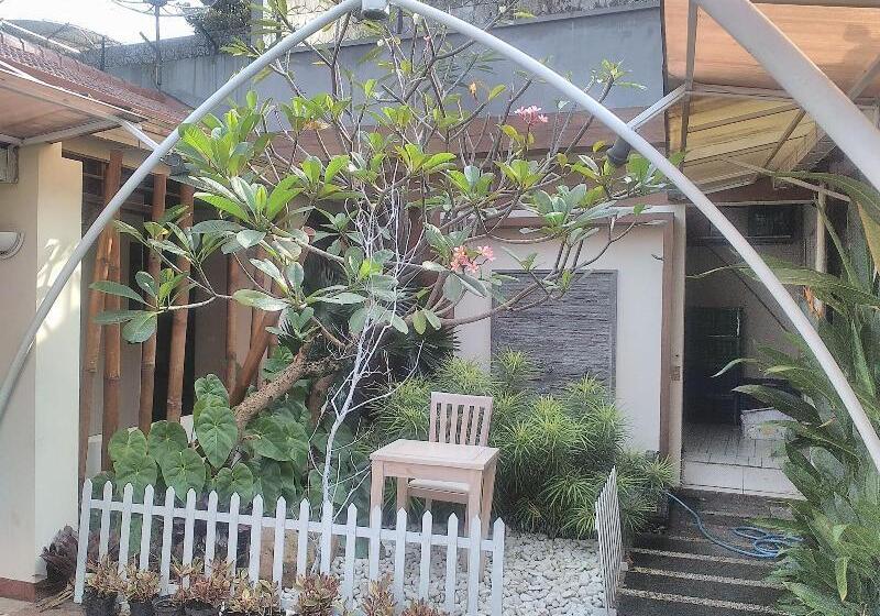 Fotos del hotel Lovender Guesthouse:  25