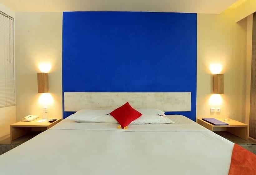 Fotos del hotel Reddoorz Plus Near Kuta Square:  9