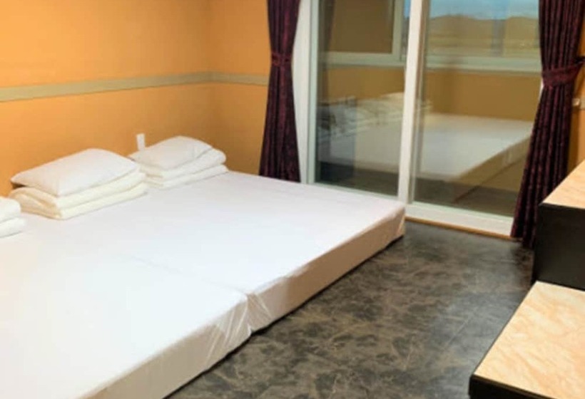 Fotos del hotel Silla Family:  8