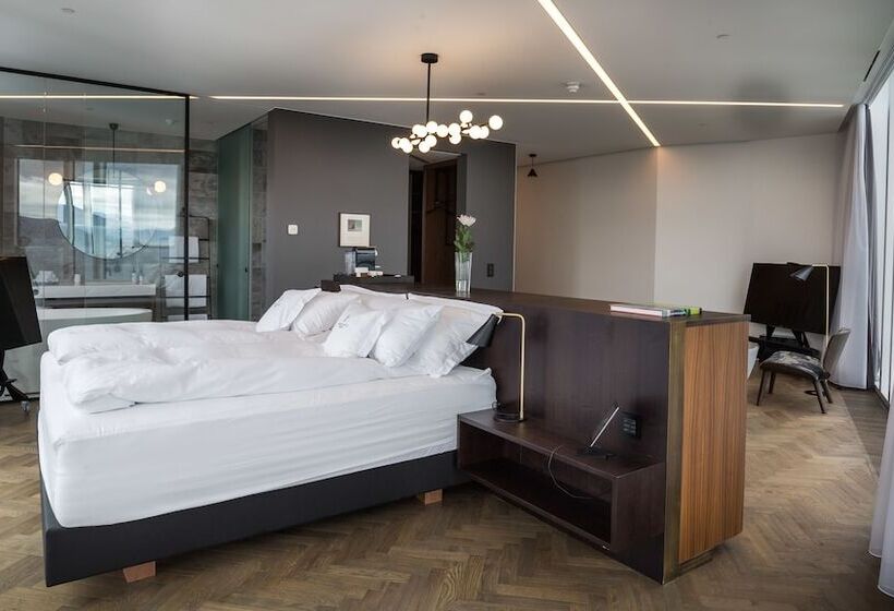 Tower Suites Reykjavík